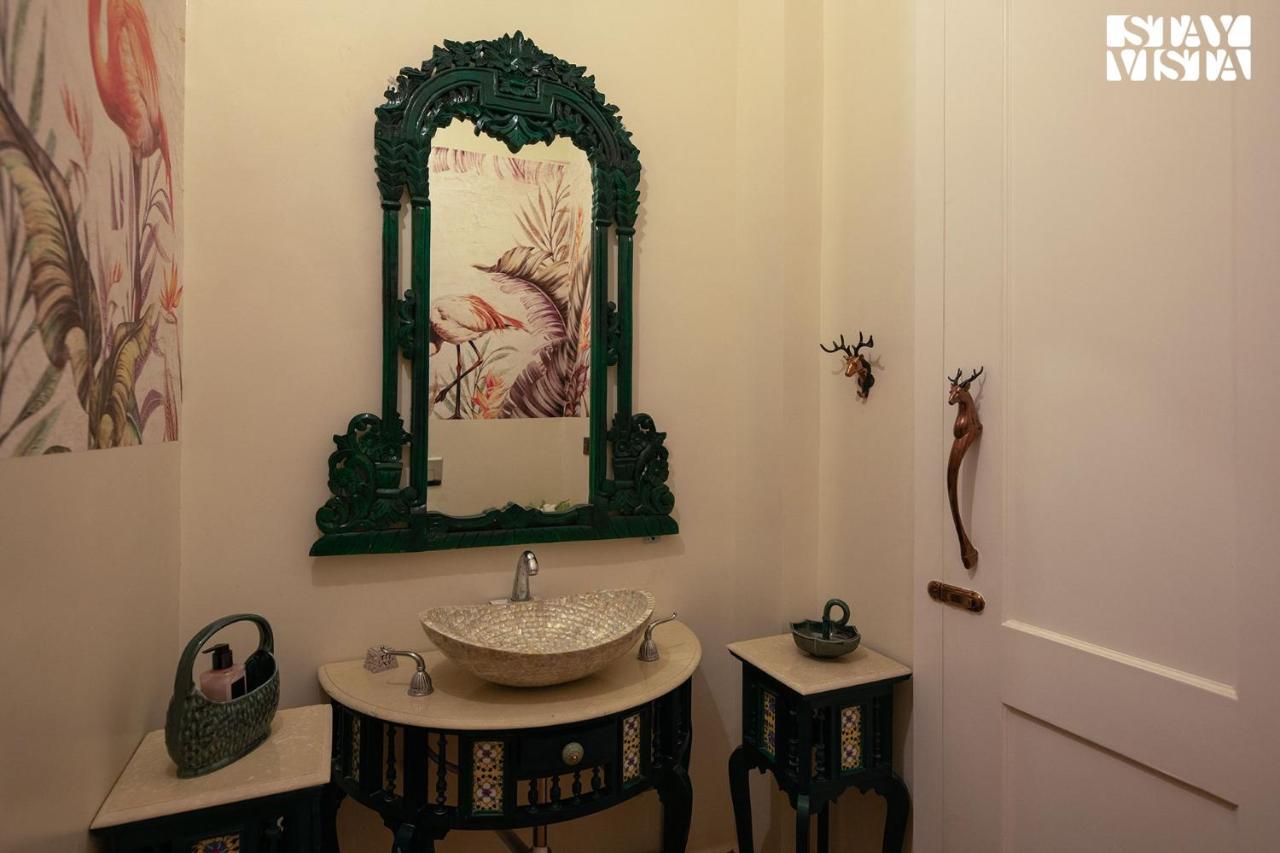 Villa Stayvista's Indraj Manor - Roman-inspired With Posh Interiors, Mesmerizing Garden & Outdoor Fireplace New Delhi